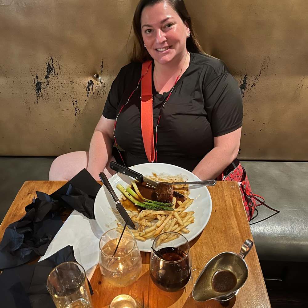 Meet your Posher, Shoshana